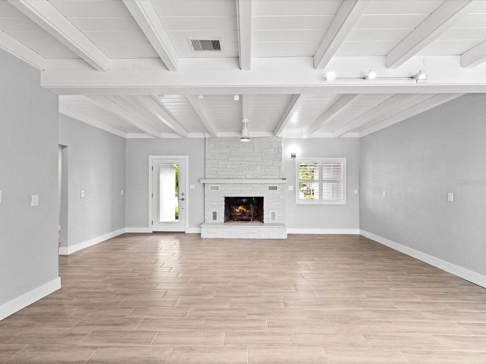 Single Family Residence at 529 80TH AVE, ST PETE BEACH, photo 4 of 40