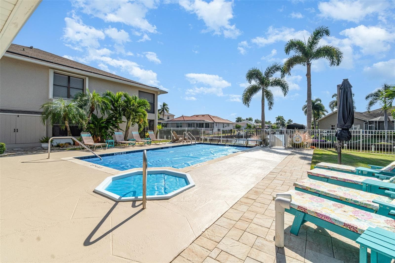 Condominium at 912 SW 48TH TER #208, CAPE CORAL, photo 22 of 31