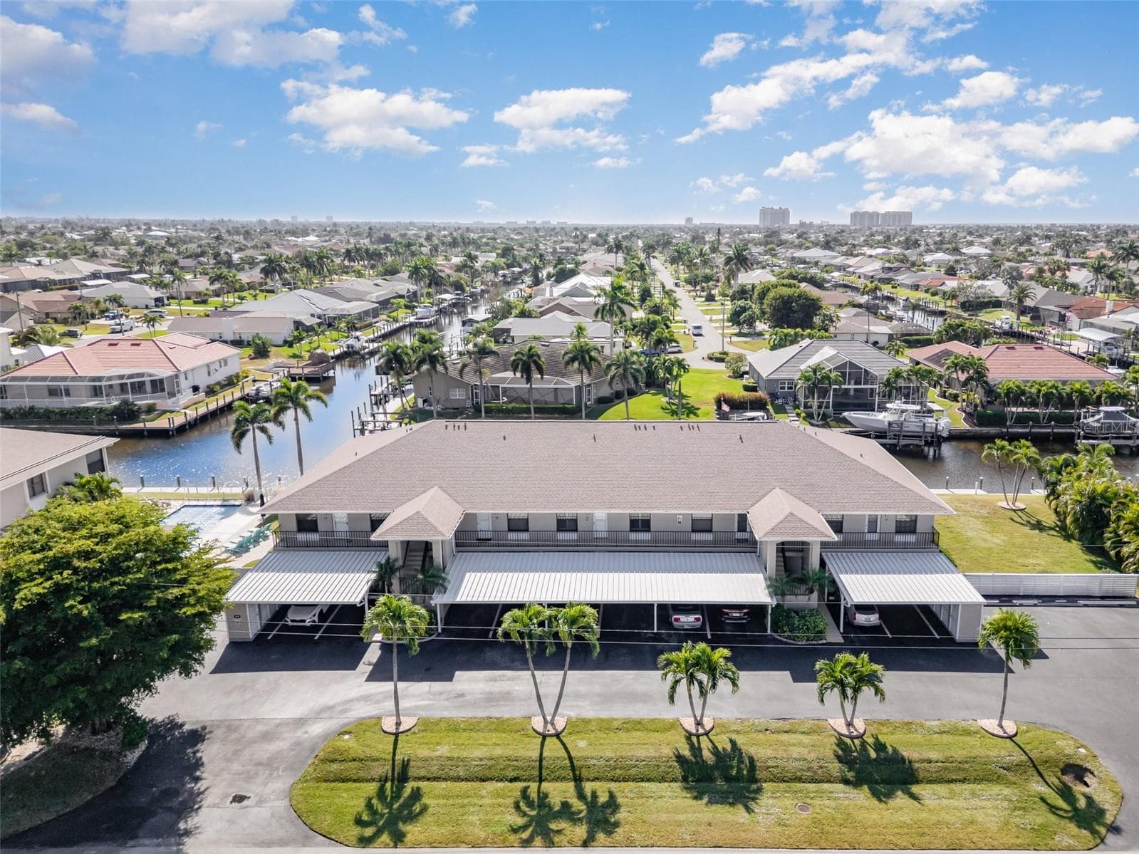 Condominium at 912 SW 48TH TER #208, CAPE CORAL, photo 23 of 31