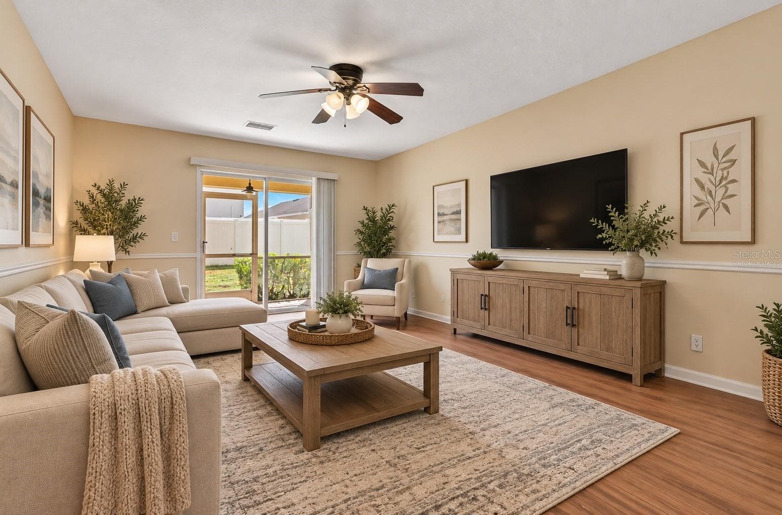 Virtually Staged - 233 PENMARK STONE PL, VALRICO