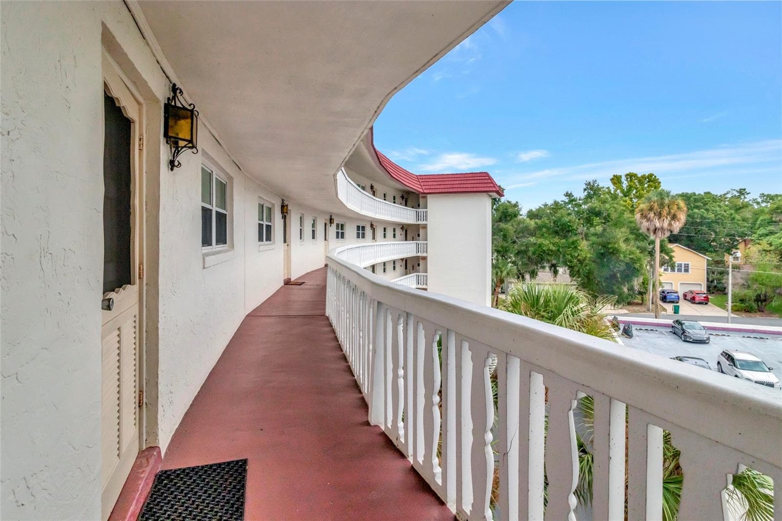 Condominium at 601 N MCDONALD ST #506, MOUNT DORA, photo 2 of 36