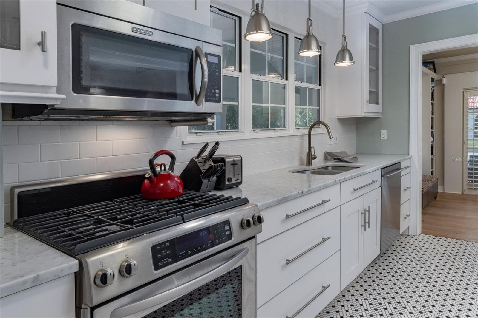 Single Family Residence at 1411 DEVON RD, WINTER PARK, photo 14 of 47