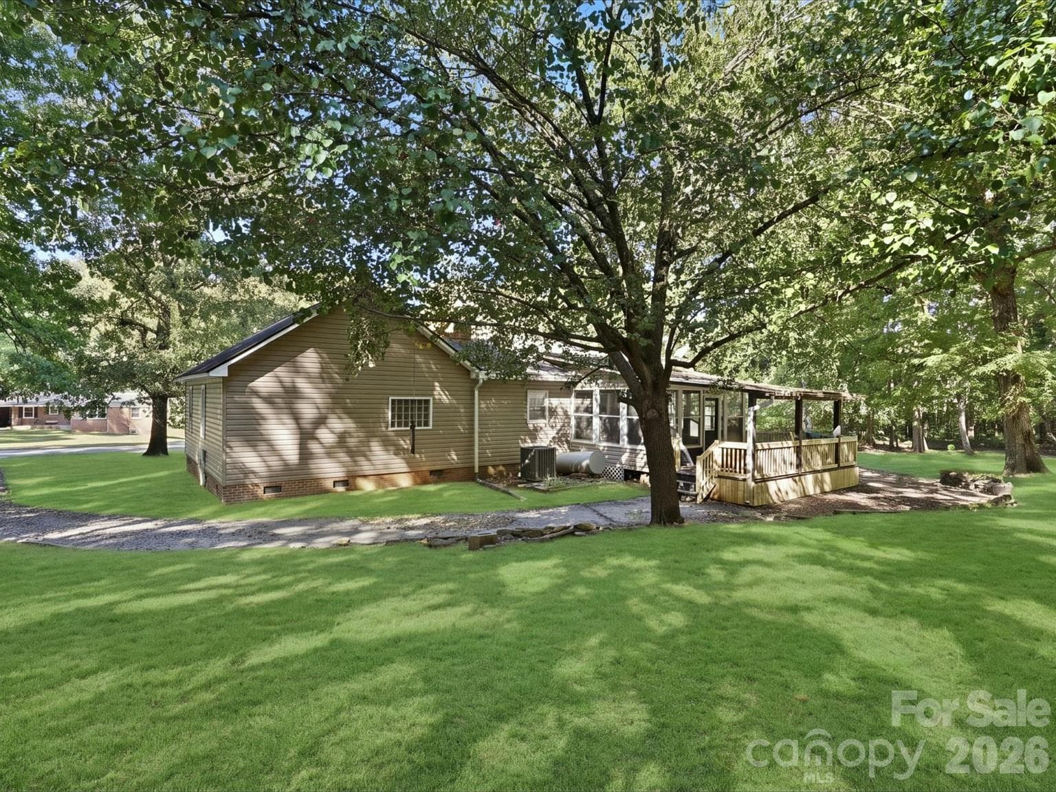 Single Family Residence at 190 Forsaken Drive, China Grove, photo 38 of 48