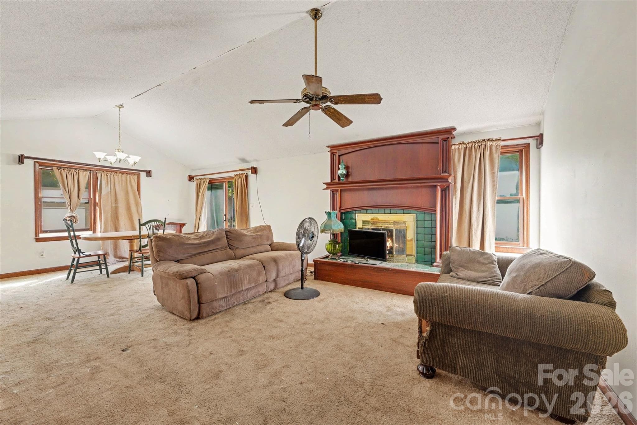 Single Family Residence at 7822 Deer Track Drive, Denver, photo 6 of 28