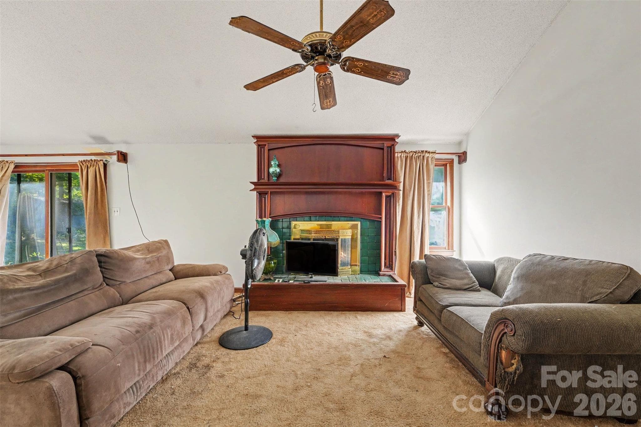 Single Family Residence at 7822 Deer Track Drive, Denver, photo 7 of 28