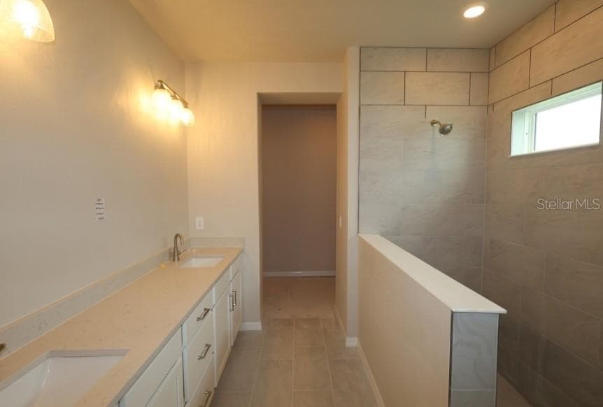 Owner's Bath **Under Construction - 3714 JONS LAKEVIEW ST, PLANT CITY