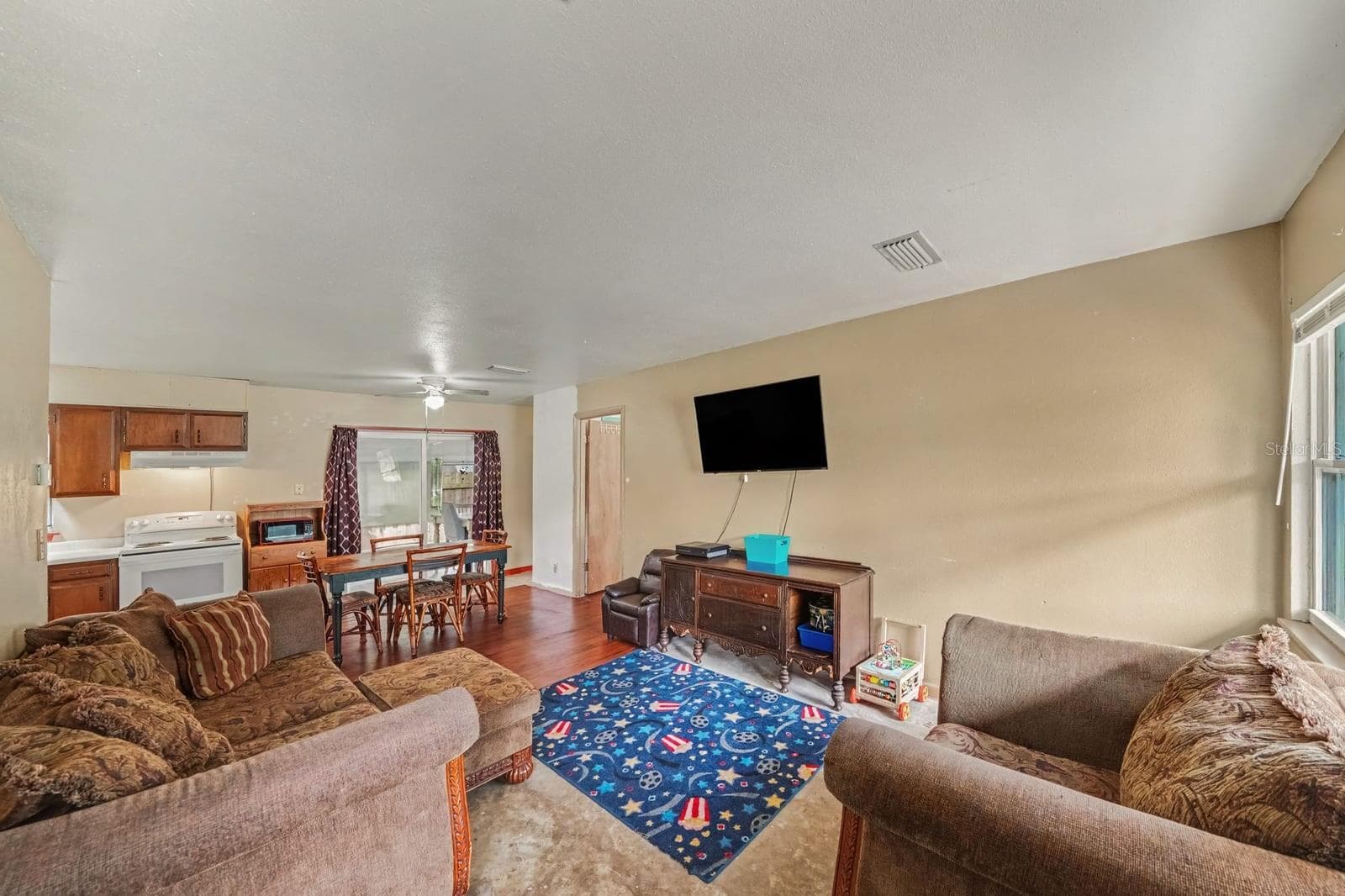 Single Family Residence at CITY OF ZEPHYRHILLS, ZEPHYRHILLS, photo 10 of 30