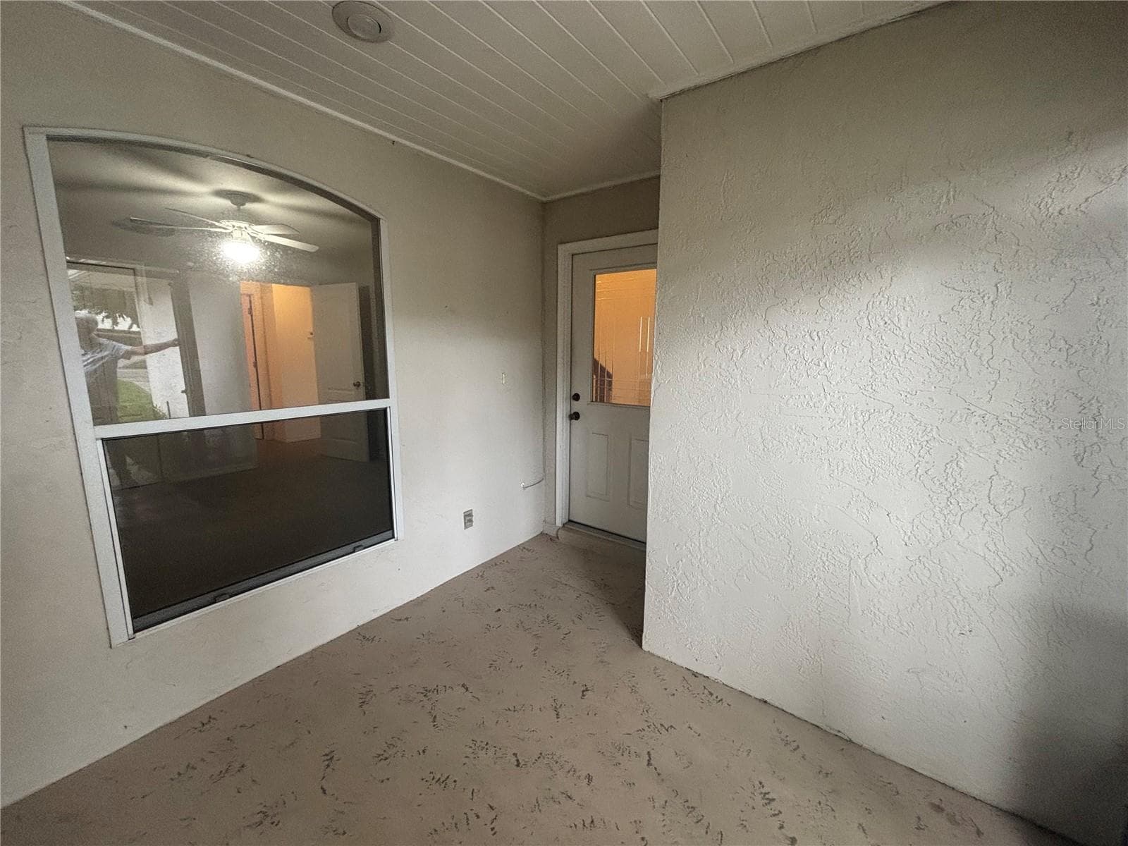 Single Family Residence at 8815 VILLAGE GREEN BLVD, CLERMONT, photo 4 of 25