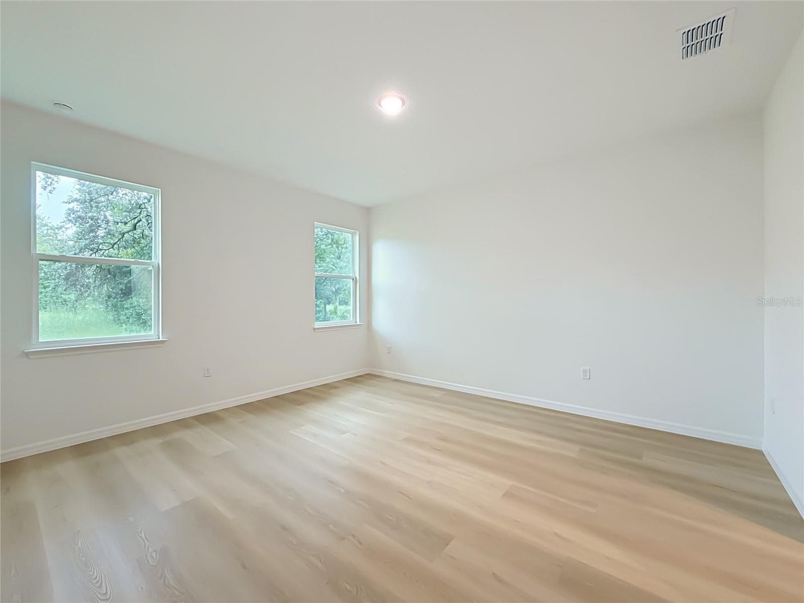 Single Family Residence at 106 FRUITWOOD AVE, EUSTIS, photo 24 of 54
