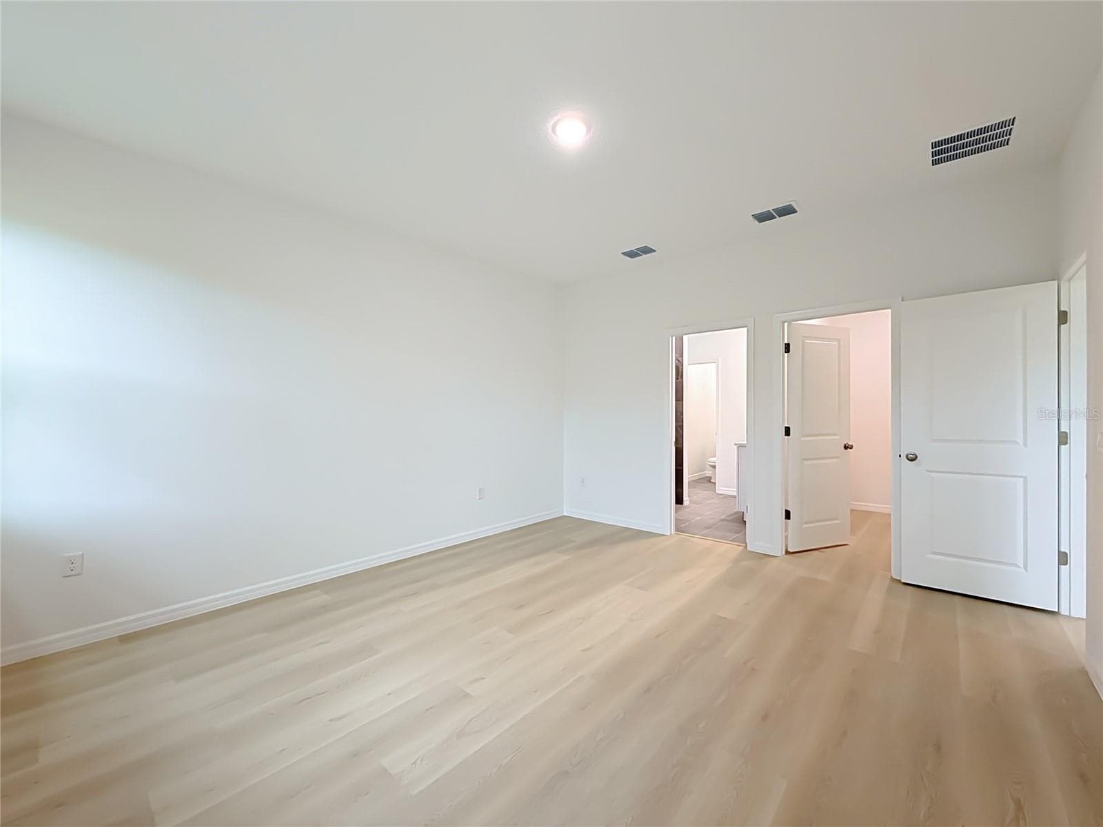 Single Family Residence at 106 FRUITWOOD AVE, EUSTIS, photo 27 of 54