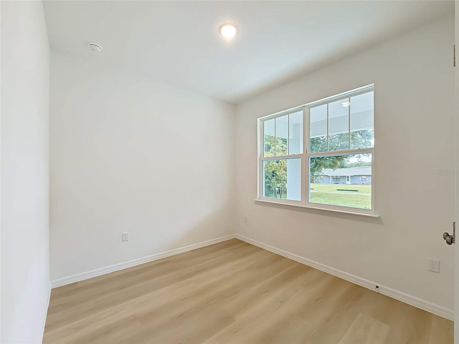 Single Family Residence at 106 FRUITWOOD AVE, EUSTIS, photo 33 of 54