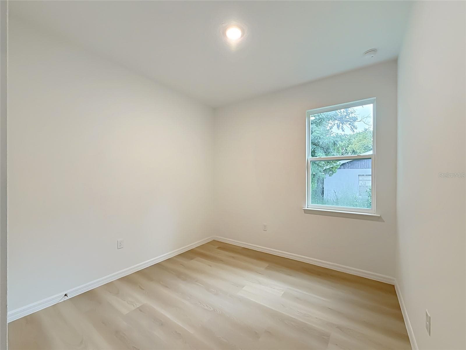 Single Family Residence at 106 FRUITWOOD AVE, EUSTIS, photo 36 of 54