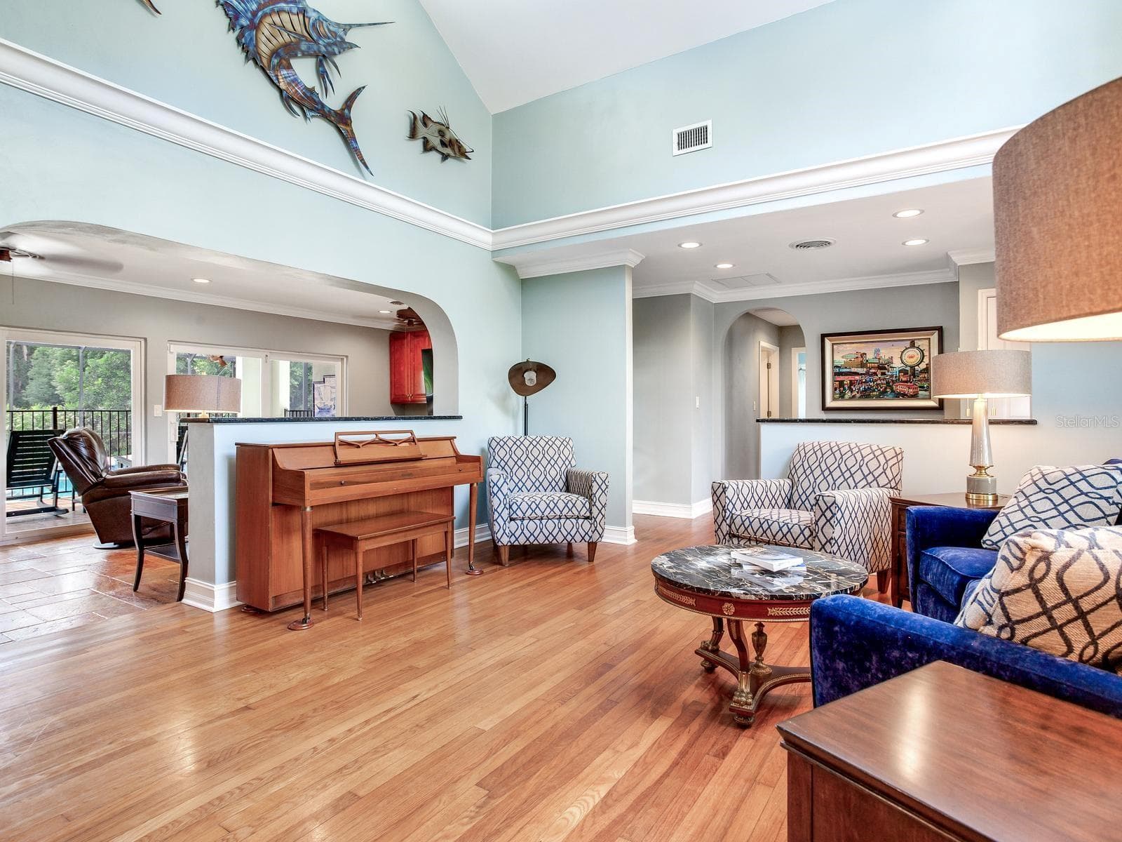 Single Family Residence at 6930 BOUGAINVILLA AVE S, ST PETERSBURG, photo 12 of 87