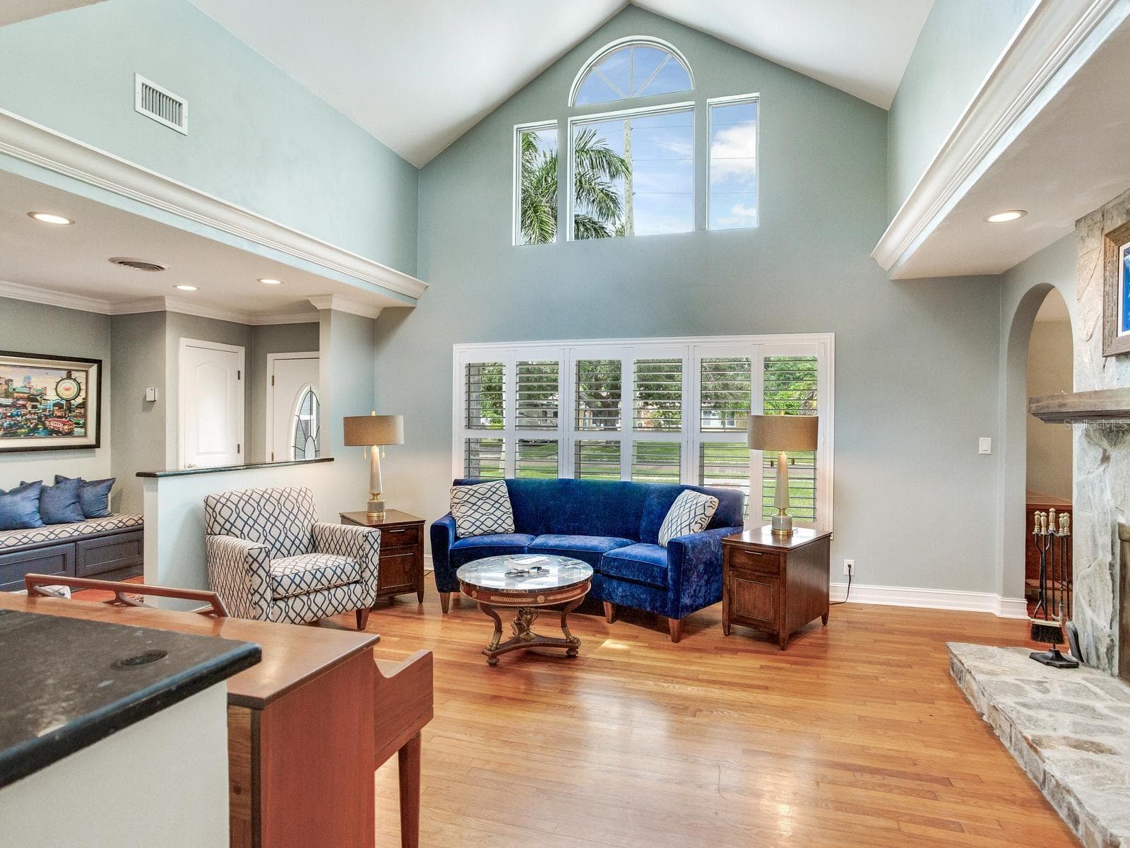Single Family Residence at 6930 BOUGAINVILLA AVE S, ST PETERSBURG, photo 13 of 87