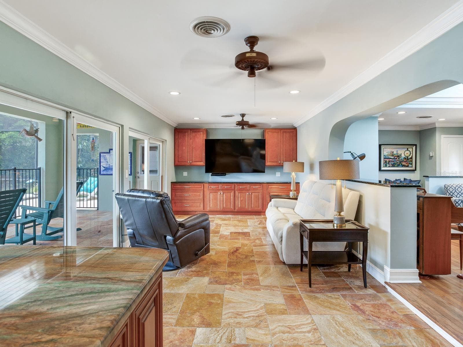Single Family Residence at 6930 BOUGAINVILLA AVE S, ST PETERSBURG, photo 15 of 87