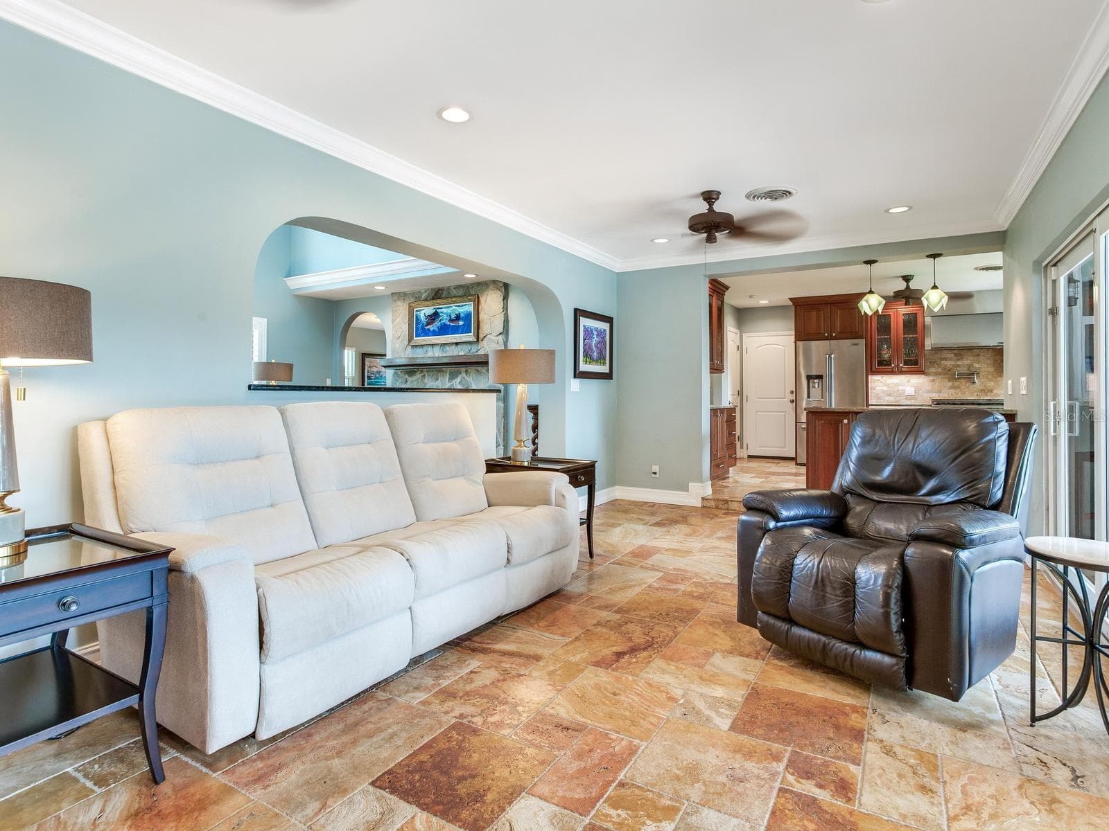 Single Family Residence at 6930 BOUGAINVILLA AVE S, ST PETERSBURG, photo 18 of 87