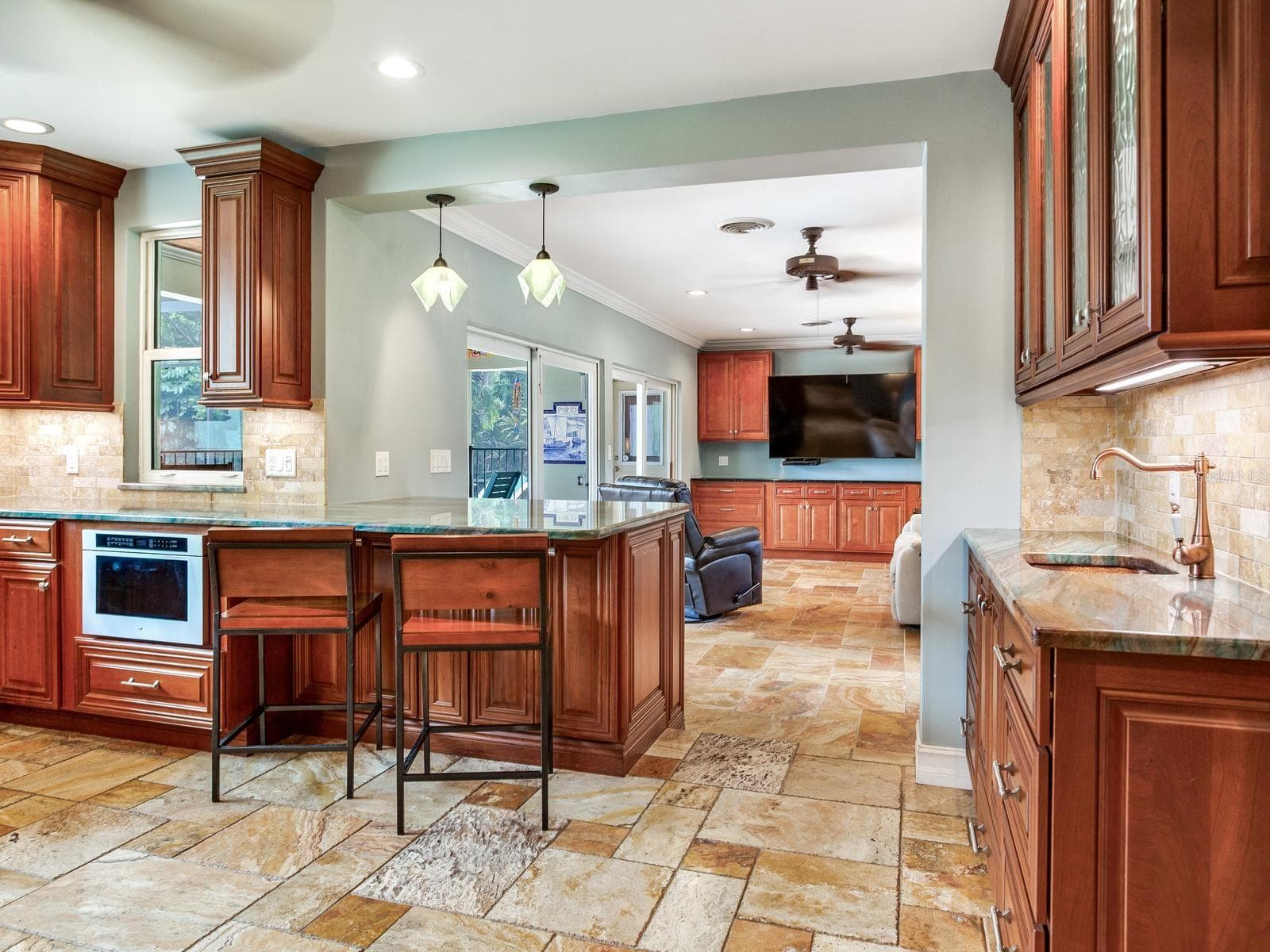 Single Family Residence at 6930 BOUGAINVILLA AVE S, ST PETERSBURG, photo 23 of 87