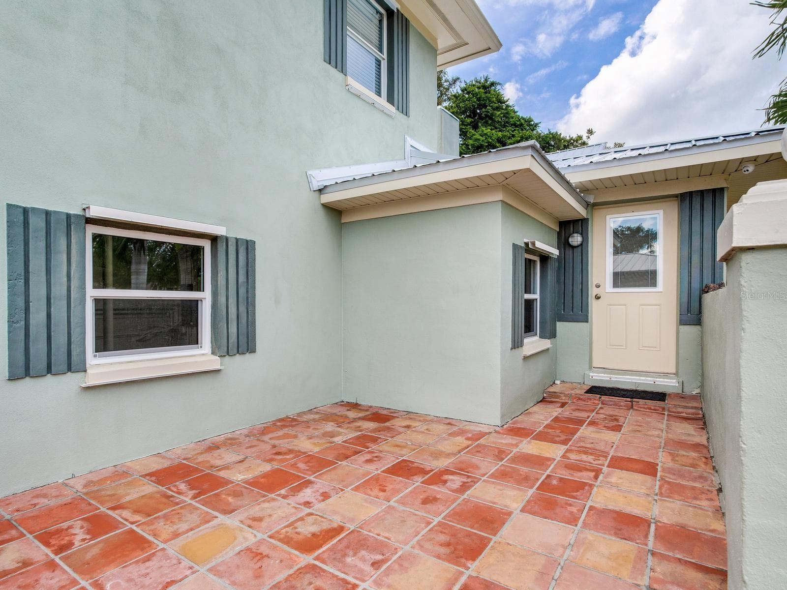 Single Family Residence at 6930 BOUGAINVILLA AVE S, ST PETERSBURG, photo 31 of 87