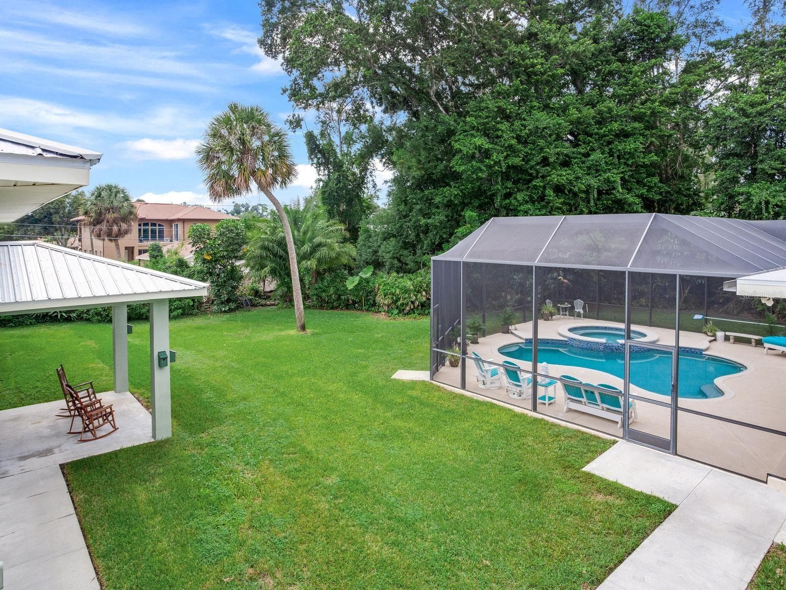 Single Family Residence at 6930 BOUGAINVILLA AVE S, ST PETERSBURG, photo 38 of 87