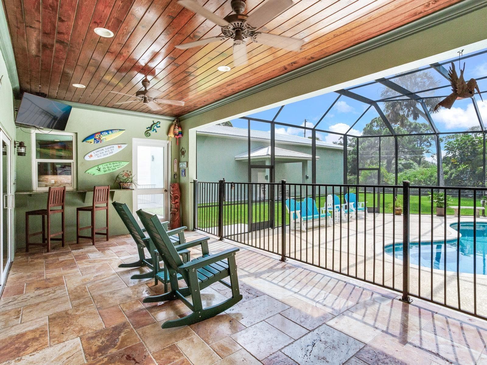 Single Family Residence at 6930 BOUGAINVILLA AVE S, ST PETERSBURG, photo 54 of 87