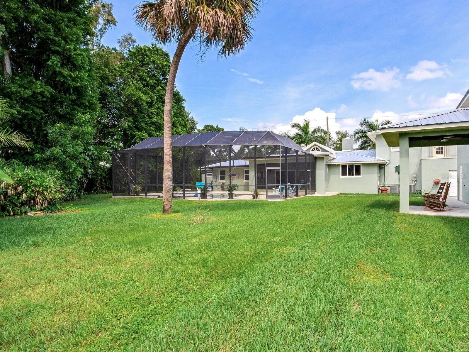 Single Family Residence at 6930 BOUGAINVILLA AVE S, ST PETERSBURG, photo 62 of 87