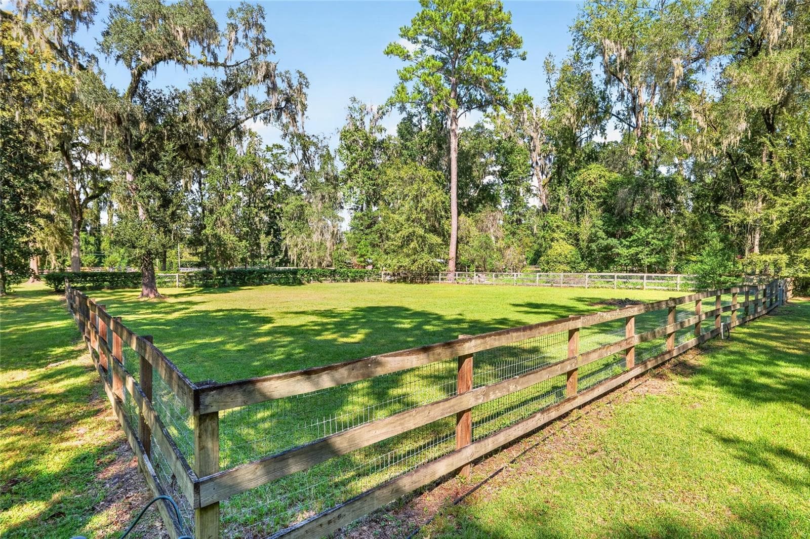 Single Family Residence at 8301 SW 24TH AVE, GAINESVILLE, photo 92 of 98