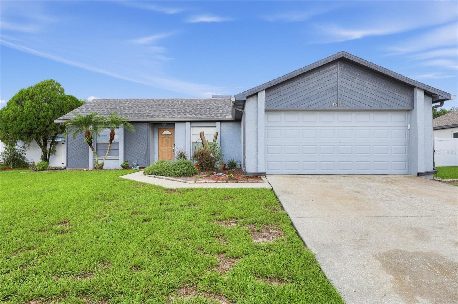 Single Family Residence at 1805 LAKEWIND DR, BRANDON, photo 3 of 32