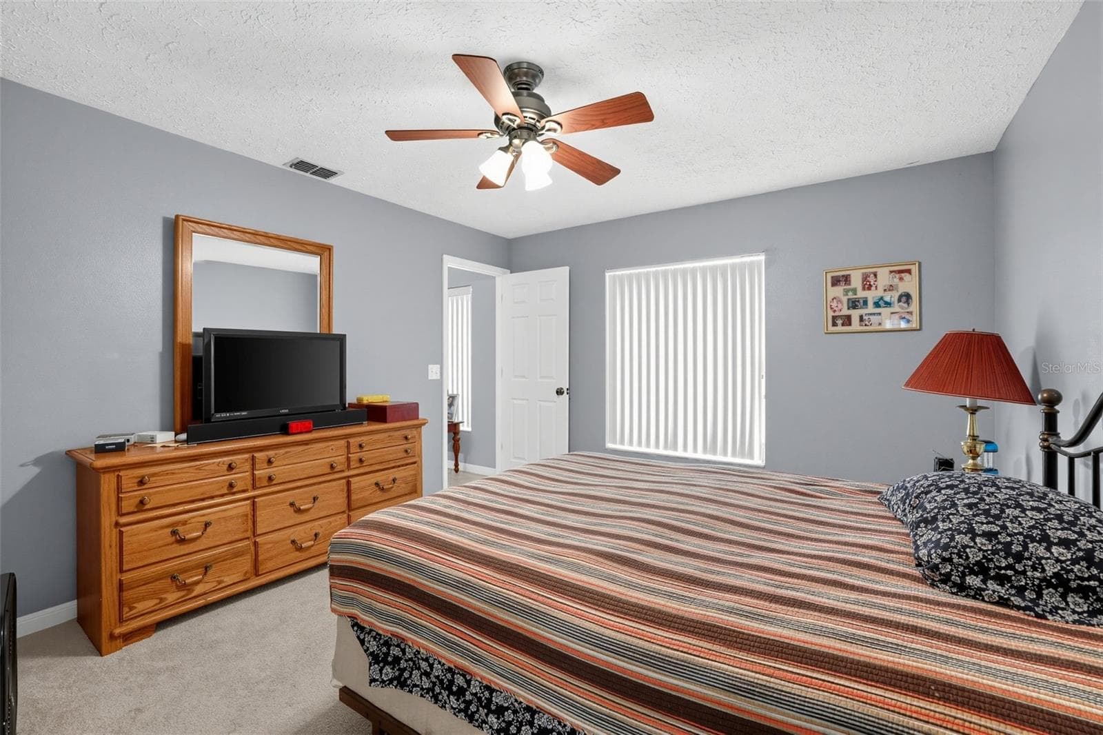 Single Family Residence at 1805 LAKEWIND DR, BRANDON, photo 23 of 32
