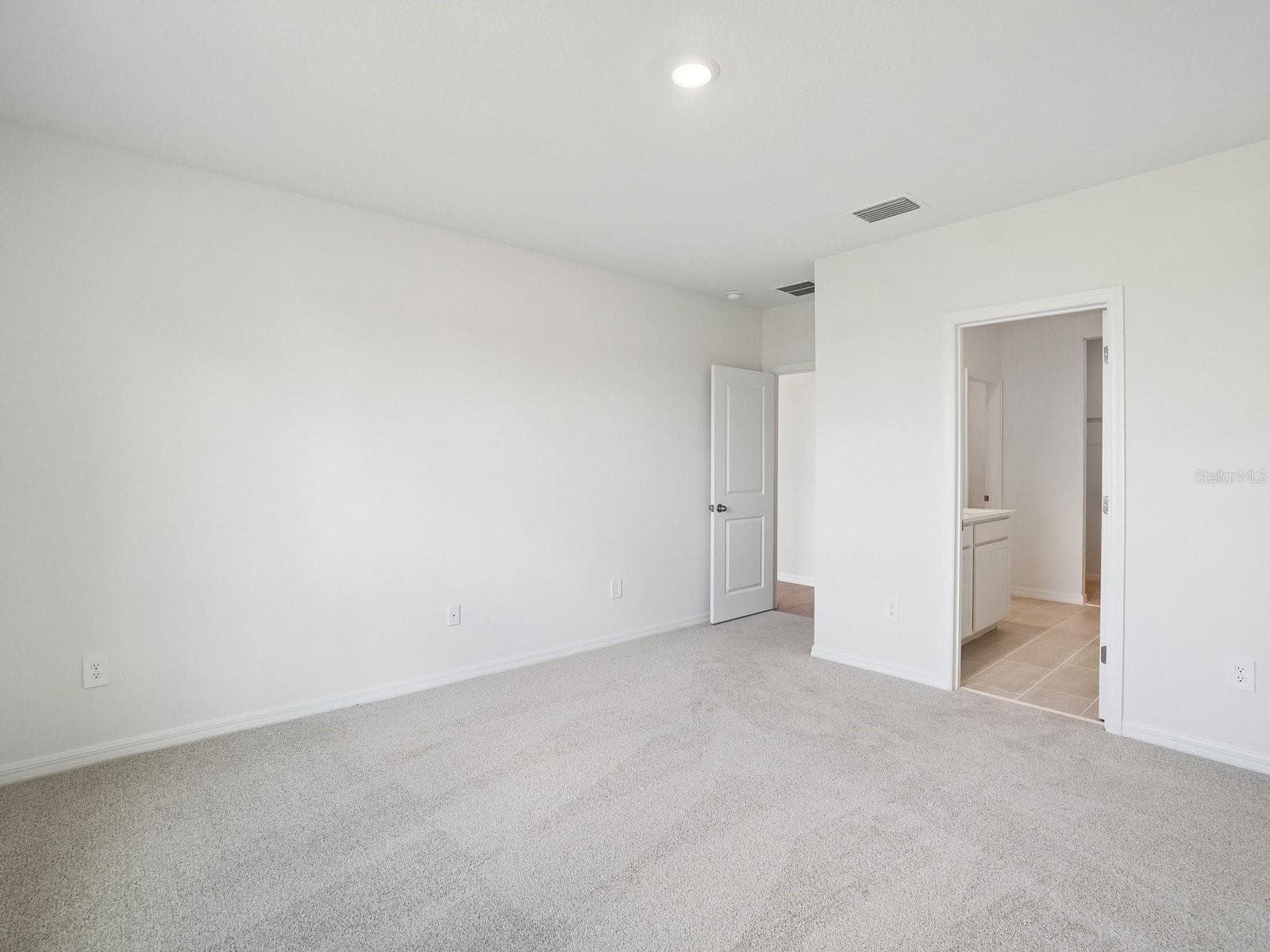Single Family Residence at 1642 BARK RIDGE DR, AUBURNDALE, photo 12 of 14