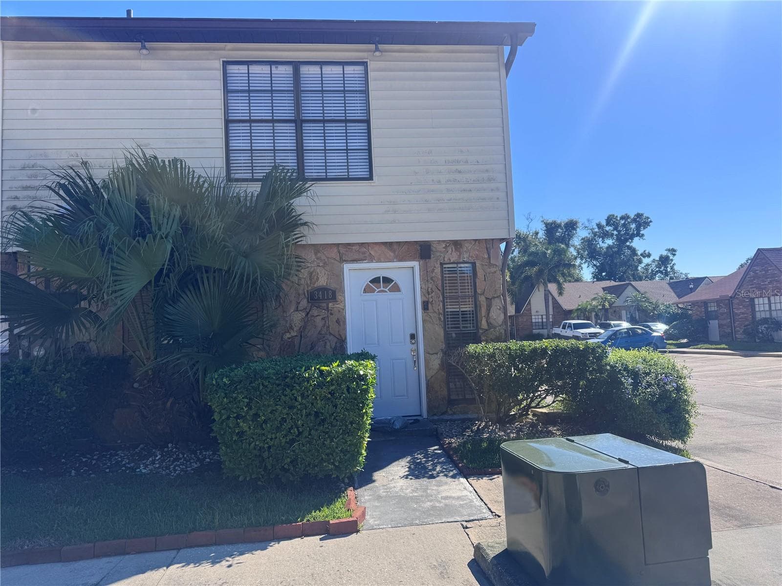 Townhouse at 3418 SUNRISE VILLAS CT N, TAMPA, photo 2 of 29
