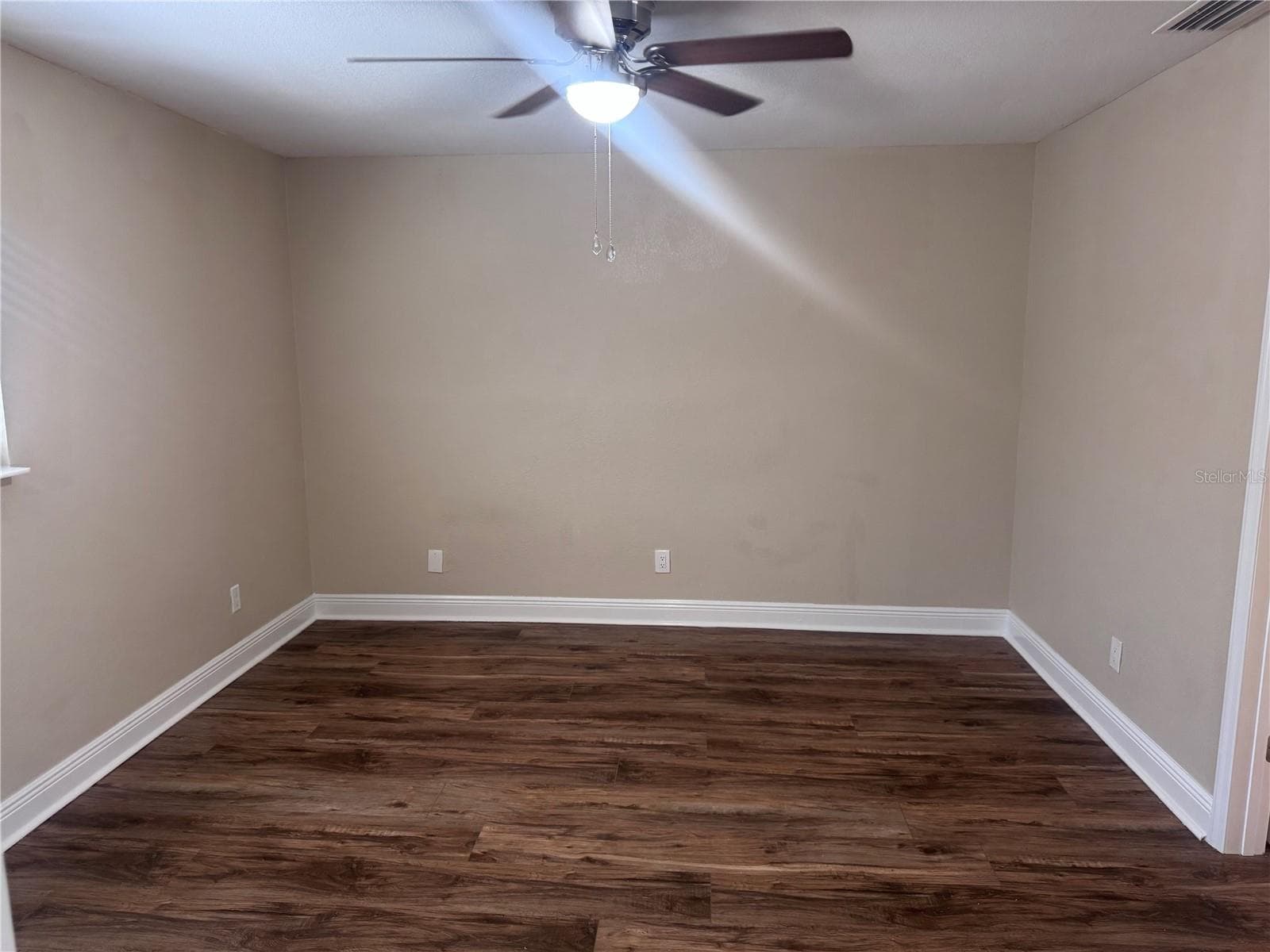 Townhouse at 3418 SUNRISE VILLAS CT N, TAMPA, photo 10 of 29