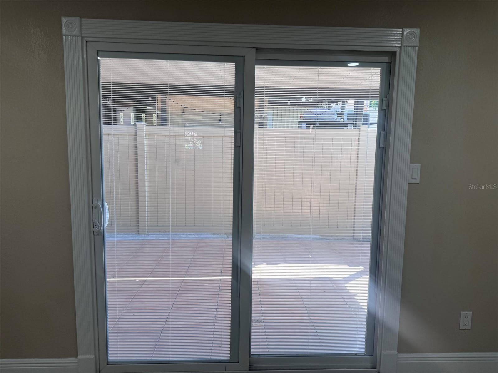 Townhouse at 3418 SUNRISE VILLAS CT N, TAMPA, photo 15 of 29