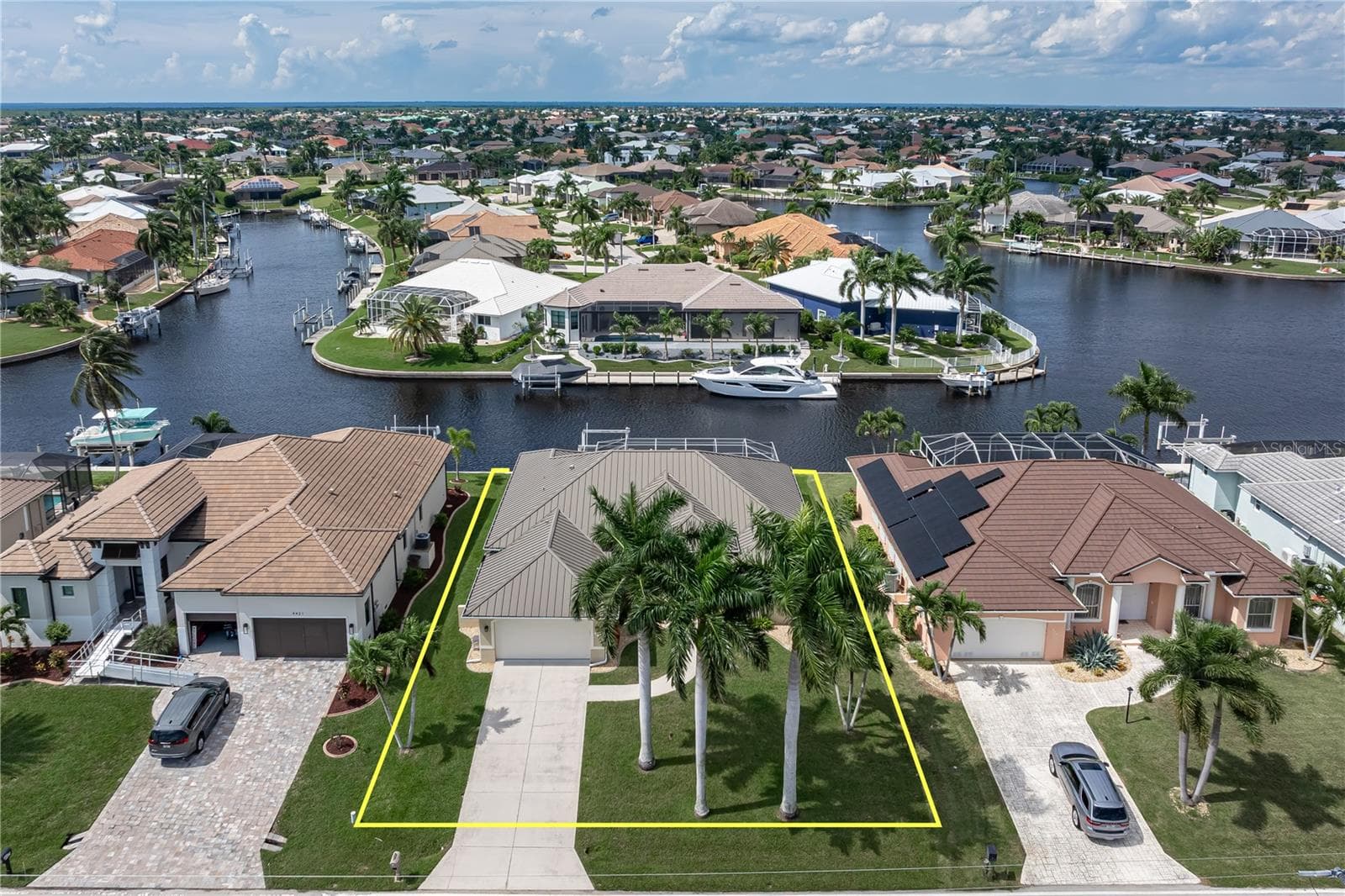 Single Family Residence at 4415 ALMAR DR, PUNTA GORDA, photo 2 of 59