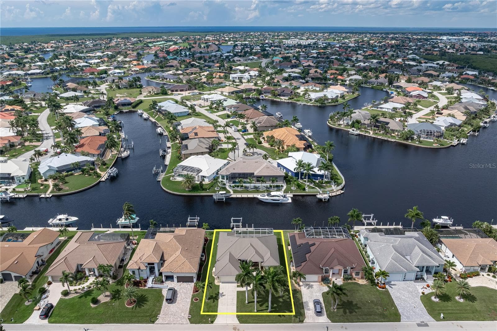 Single Family Residence at 4415 ALMAR DR, PUNTA GORDA, photo 14 of 59