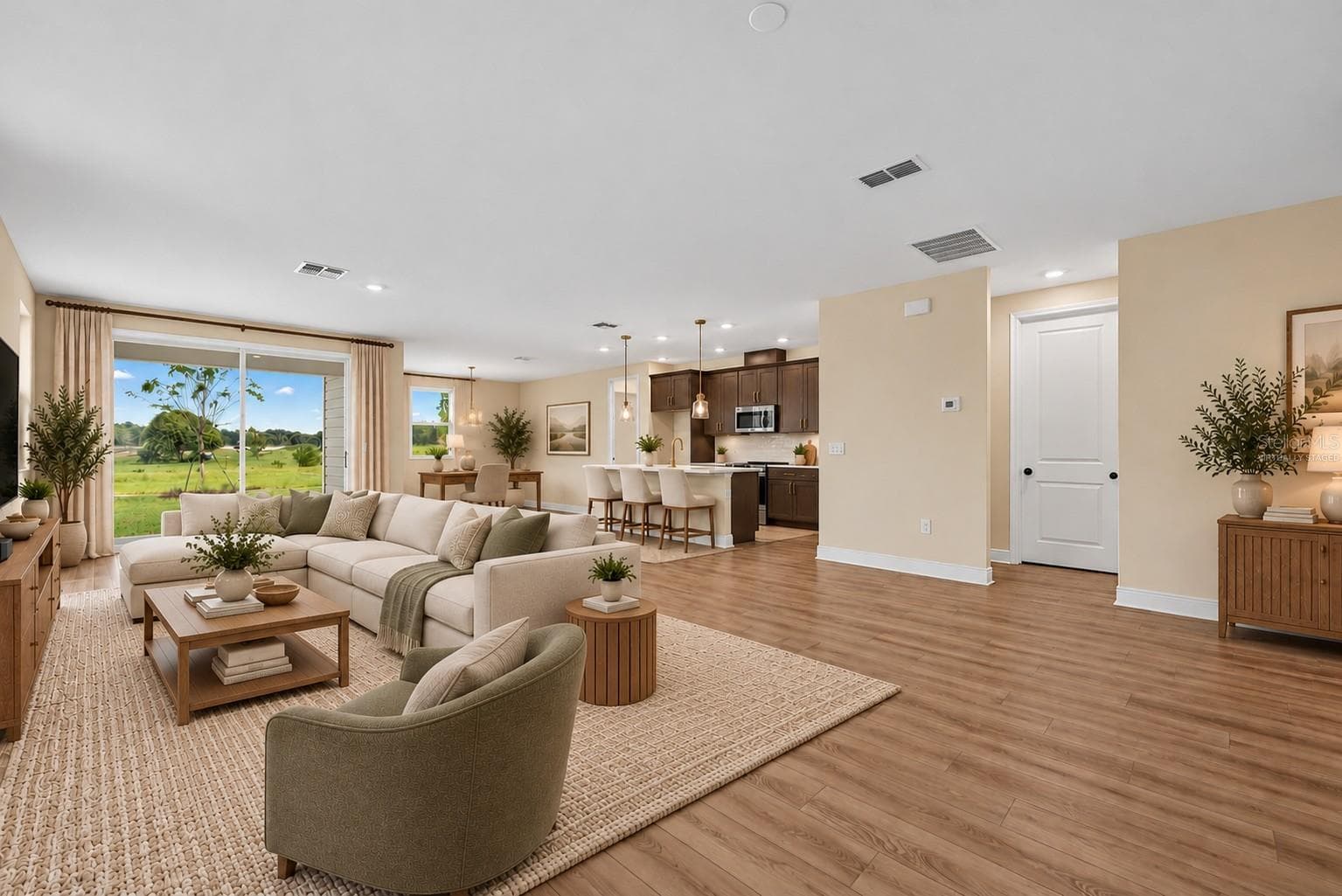 Virtually Staged - 30134 EMERALD FOREST DR, MOUNT DORA