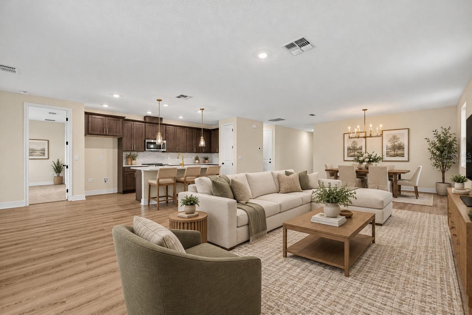 Virtually Staged - 30134 EMERALD FOREST DR, MOUNT DORA