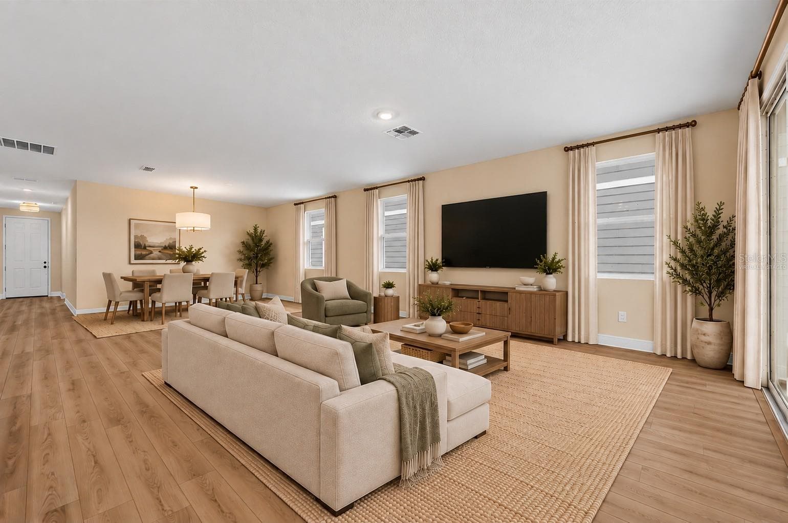 Virtually Staged - 30134 EMERALD FOREST DR, MOUNT DORA