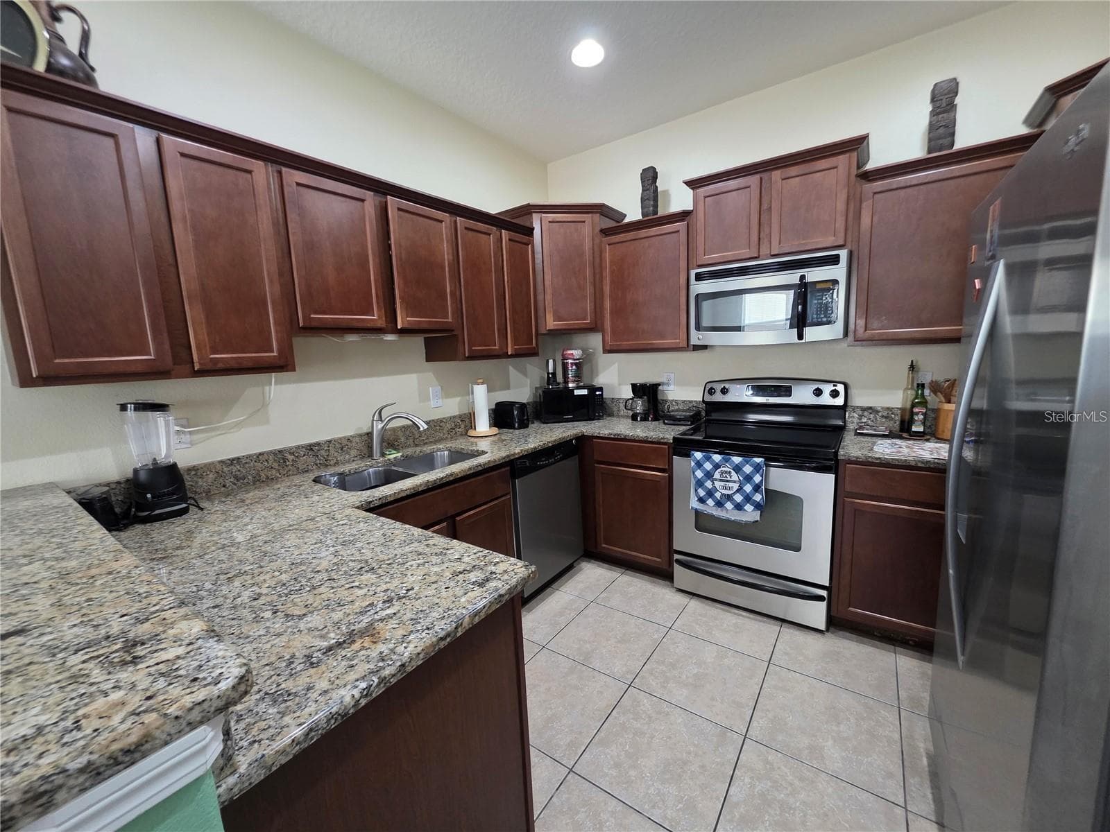 Villa at 37611 GEORGINA TER, ZEPHYRHILLS, photo 14 of 33