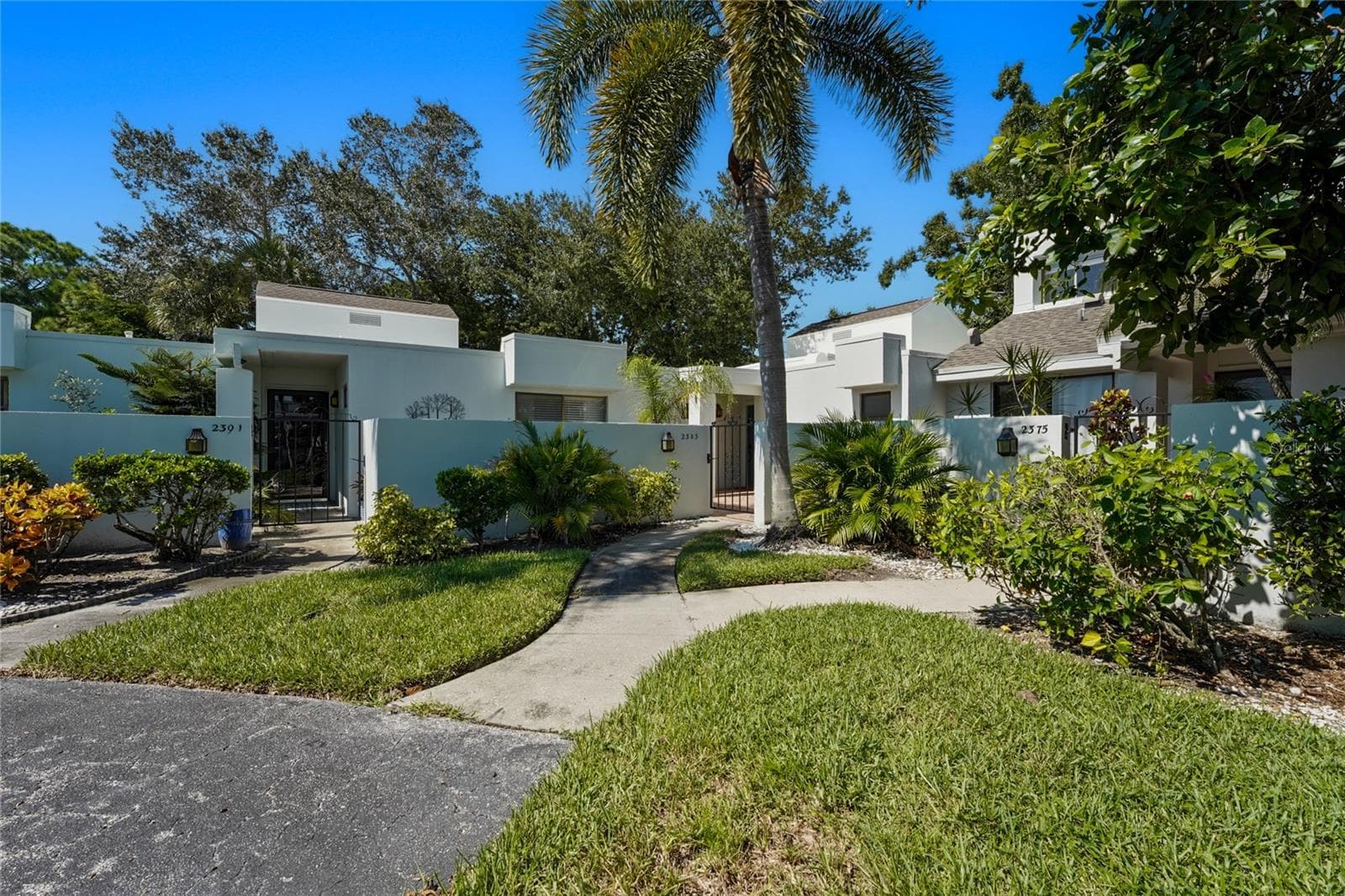 Condominium at 2383 LAKESIDE MEWS #D3, SARASOTA, photo 22 of 67