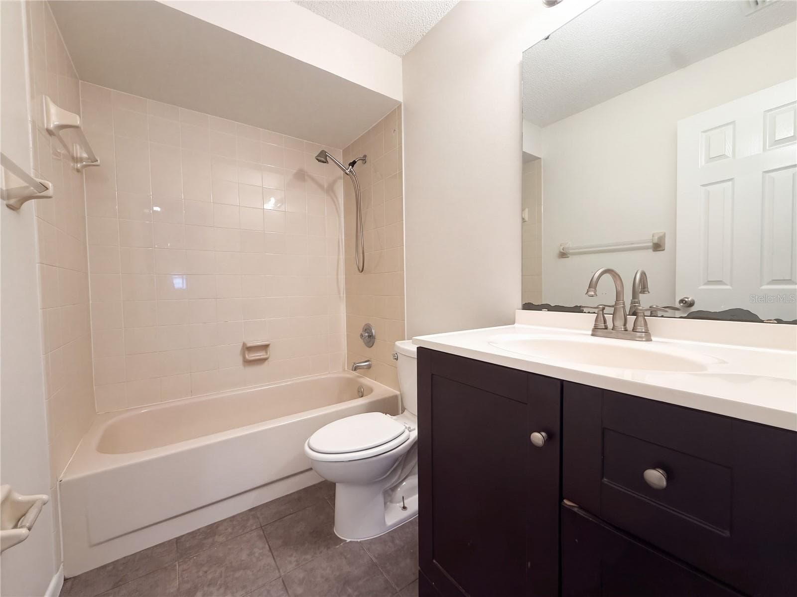 Single Family Residence at 1309 KEEL PL, VALRICO, photo 18 of 27