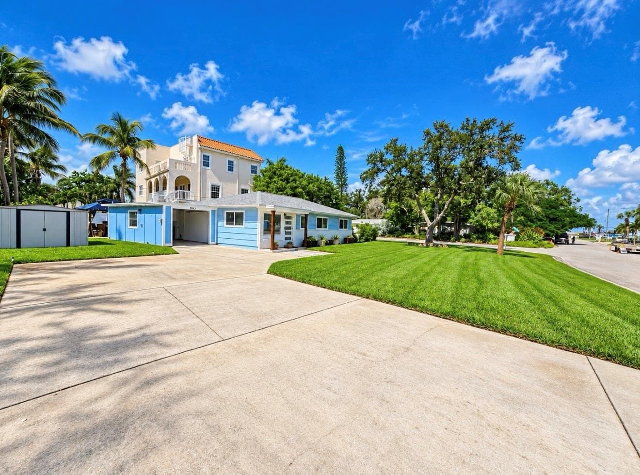 Single Family Residence at 3982 POINSETTIA DR, ST PETE BEACH, photo 3 of 116