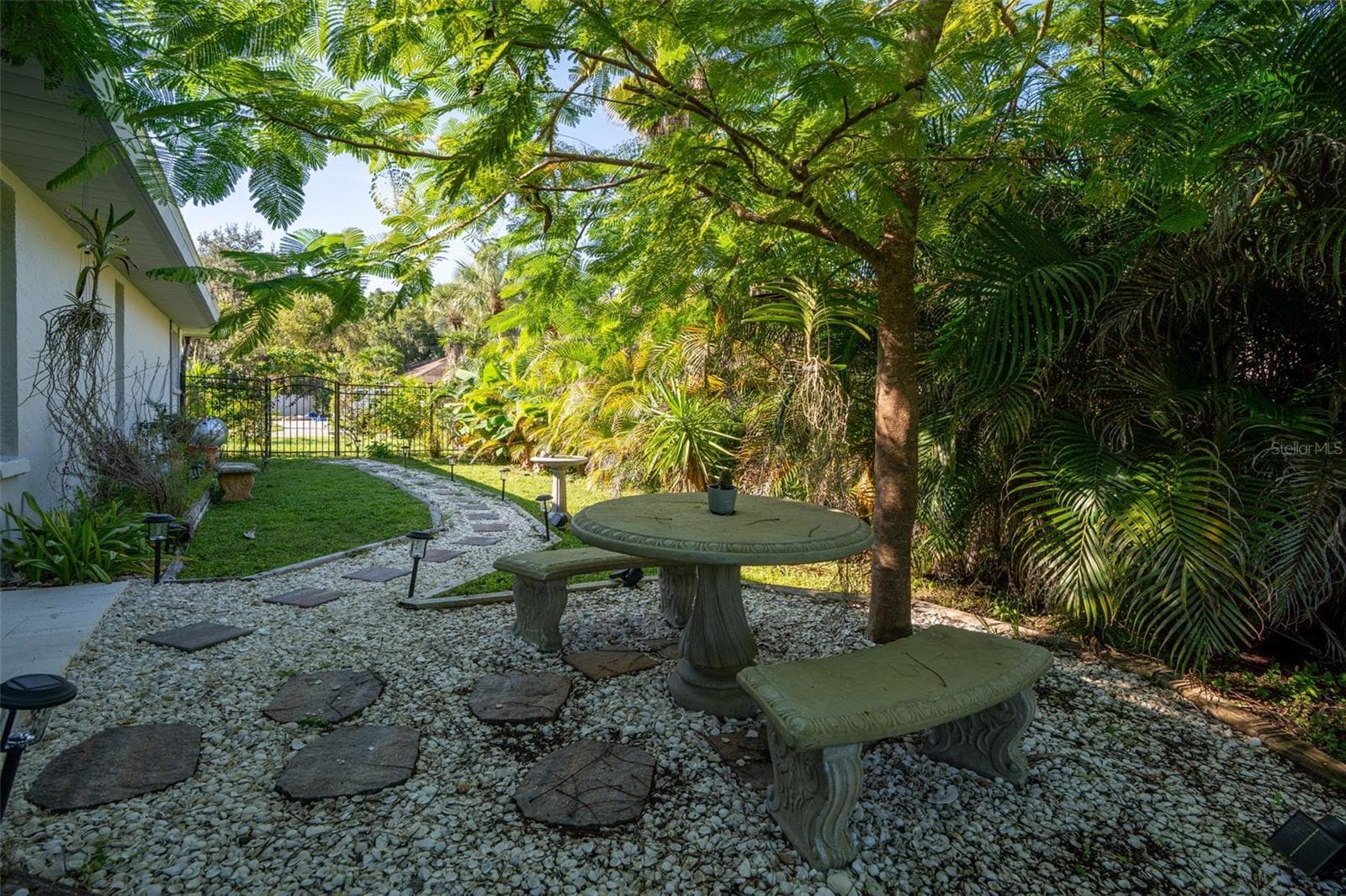 Single Family Residence at 4864 HAWKSHEAD PARK, SARASOTA, photo 36 of 50