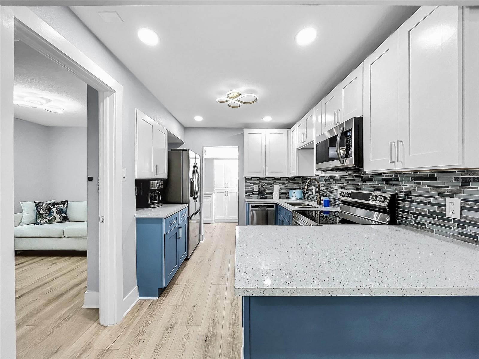 Single Family Residence at 115 90TH AVE, TREASURE ISLAND, photo 13 of 49