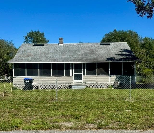 319 W 4TH ST