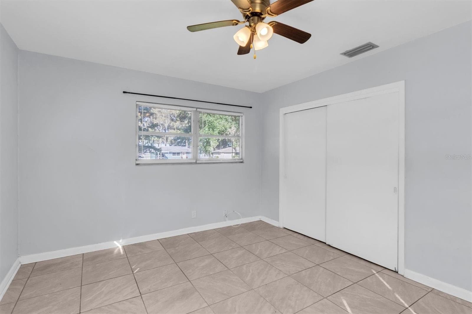 Single Family Residence at 7633 S CRESCENT LOOP, FLORAL CITY, photo 26 of 47