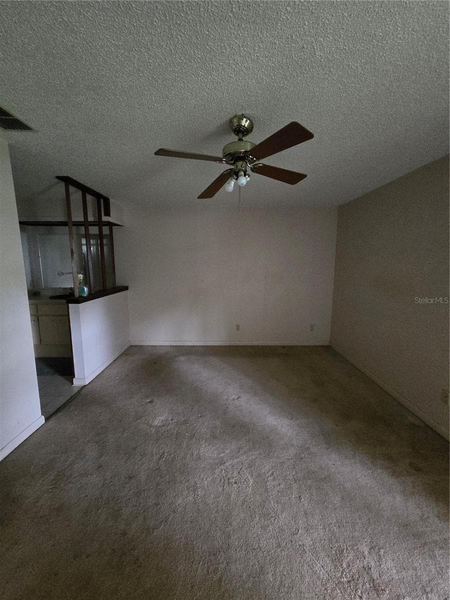 Single Family Residence at 1406 MEADOW DR NE, WINTER HAVEN, photo 10 of 21