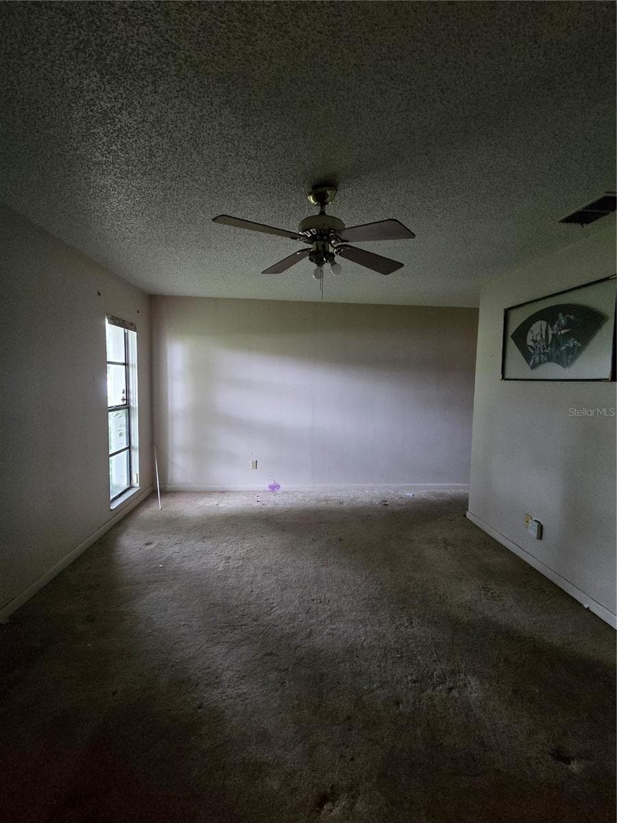 Single Family Residence at 1406 MEADOW DR NE, WINTER HAVEN, photo 11 of 21