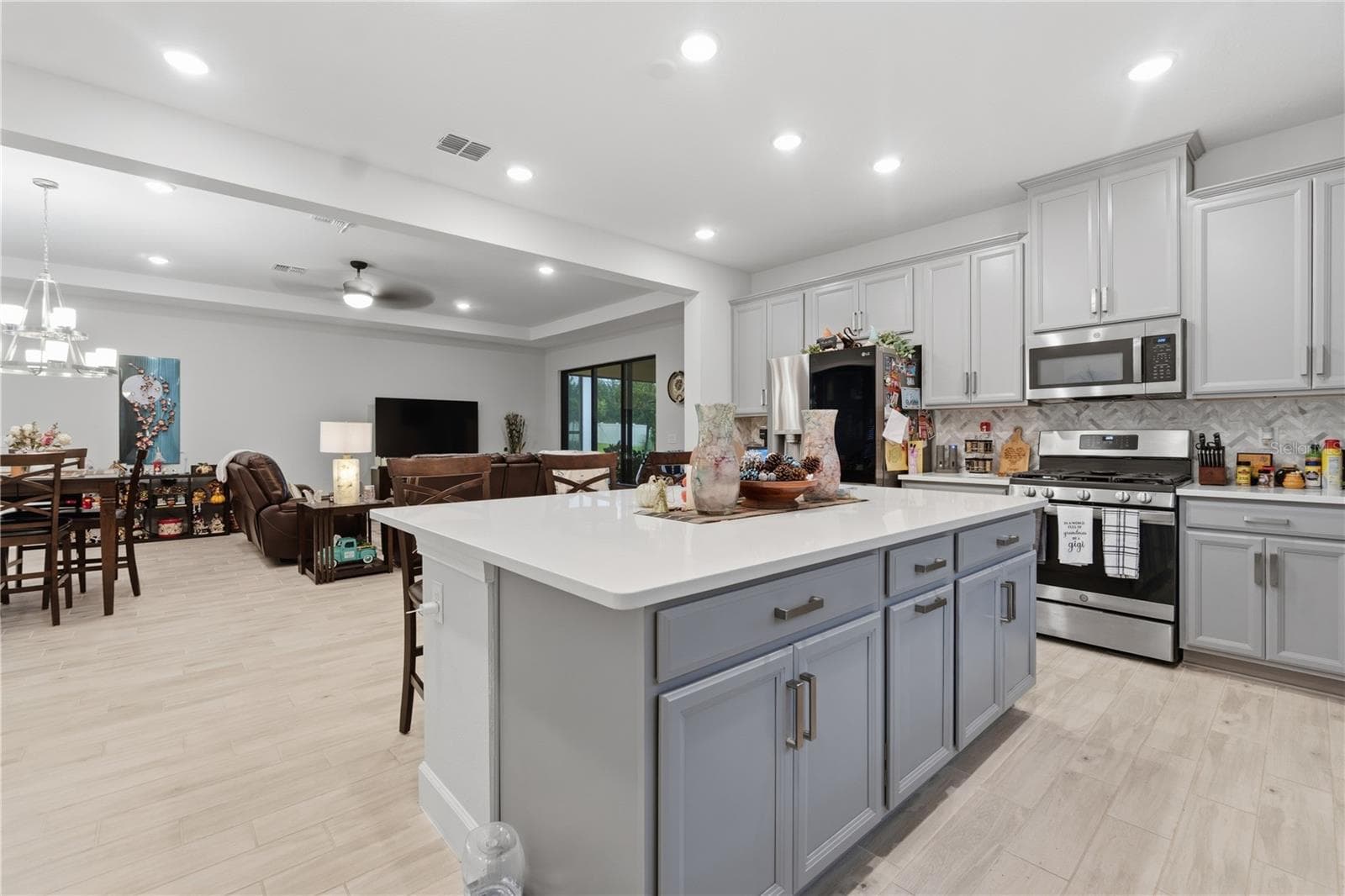 Single Family Residence at 959 BRAEWOOD DR, CLERMONT, photo 18 of 32