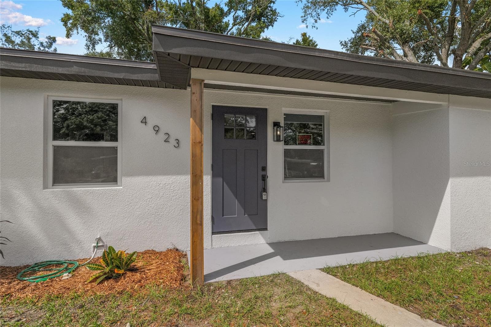 Single Family Residence at 4923 S 83RD ST, TAMPA, photo 4 of 40