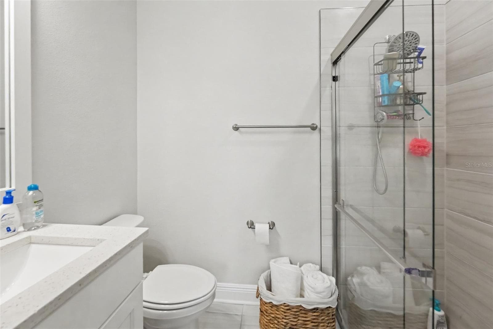 1st Floor Full Bath - 206 S TAMPANIA AVE #3, TAMPA